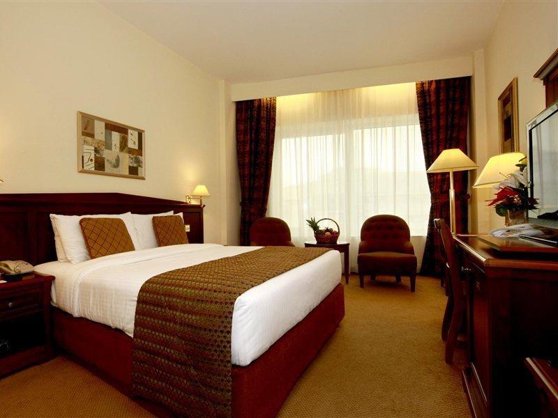 Howard Johnson Bur Dubai Ngoại thất bức ảnh