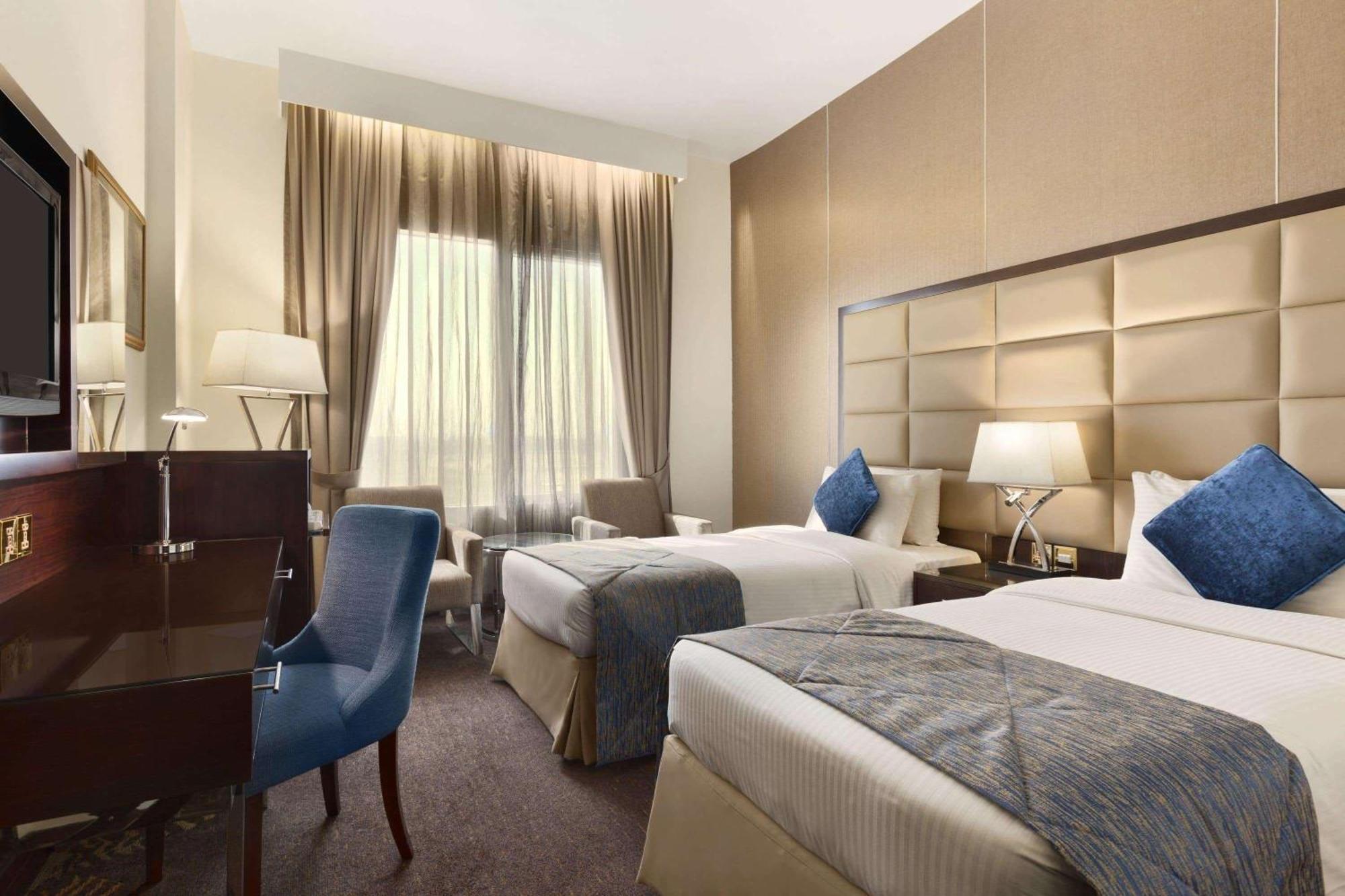 Howard Johnson Bur Dubai Ngoại thất bức ảnh