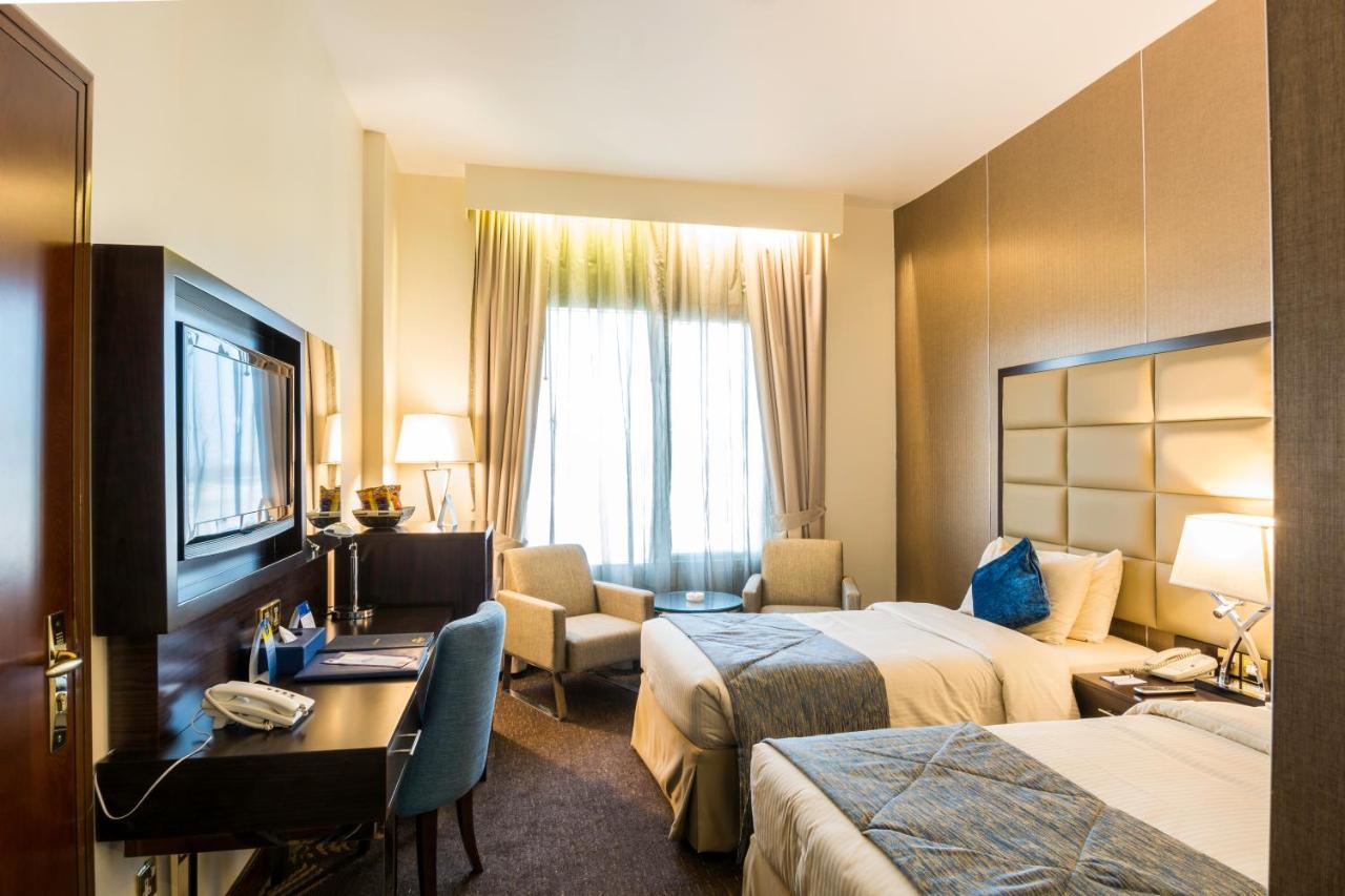Howard Johnson Bur Dubai Ngoại thất bức ảnh